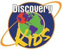 The logo of a Latin American children's TV channel, showing a planet followed by the word "Discovery" in a white font and the word "Kids" in yellow.