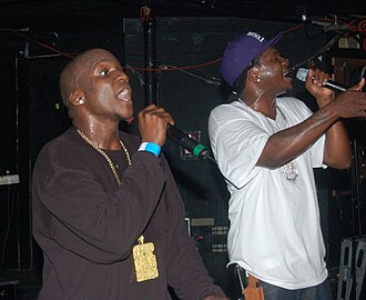 Clipse performing at The Middle East in February 2007